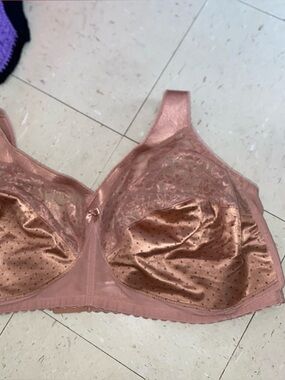 GLAMORISE BRA LACE SATIN POLKA DOT WIRELESS 56F